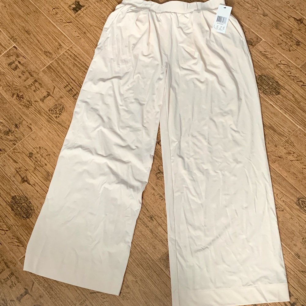 NWT Leze the Label Bailey Pants, Bone, Size Medium